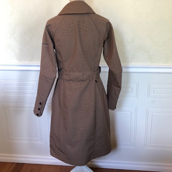Colombia Soft Shell Trench coat - Picture 5 of 9